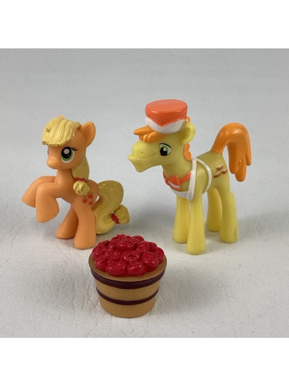 My Little Pony Super Speedy Squeezy 6000 Vehicle Sweet Apple Acres Applejack Toy - Picture 2 of 9